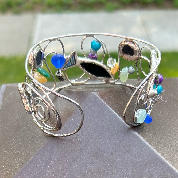 NWOT Cuff Multi-Color Bracelet - Picture 4 of 4